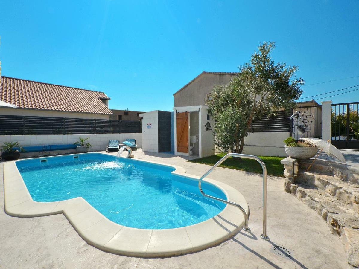 Deluxe Apartman Porto Trogir Exteriör bild