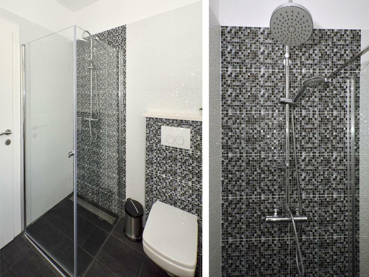 Deluxe Apartman Porto Trogir Exteriör bild